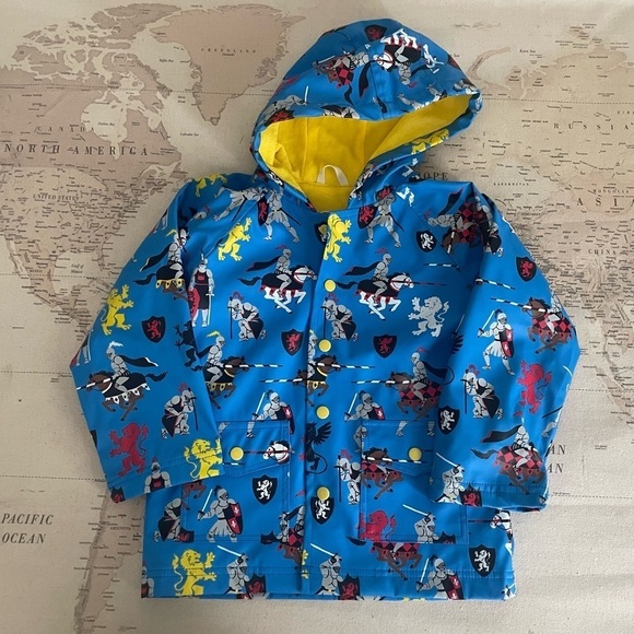 Hatley Other - Hatley Colorful Kids' Lined Waterproof Raincoat with Knight Print Size 5